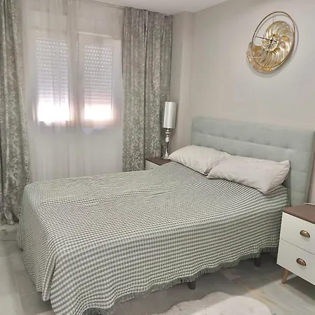 Appartement 2 Bedroom Beachfront In Estepona, Malaga. Estepona