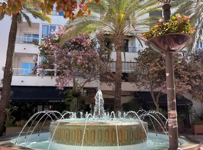 2 Bedroom Beachfront In Estepona, Malaga.